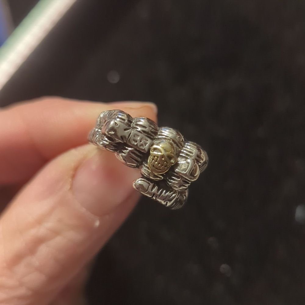 European and American Personalized Retro Skeleton Fist Ring Titanium Steel Motor - Picture 6 of 7